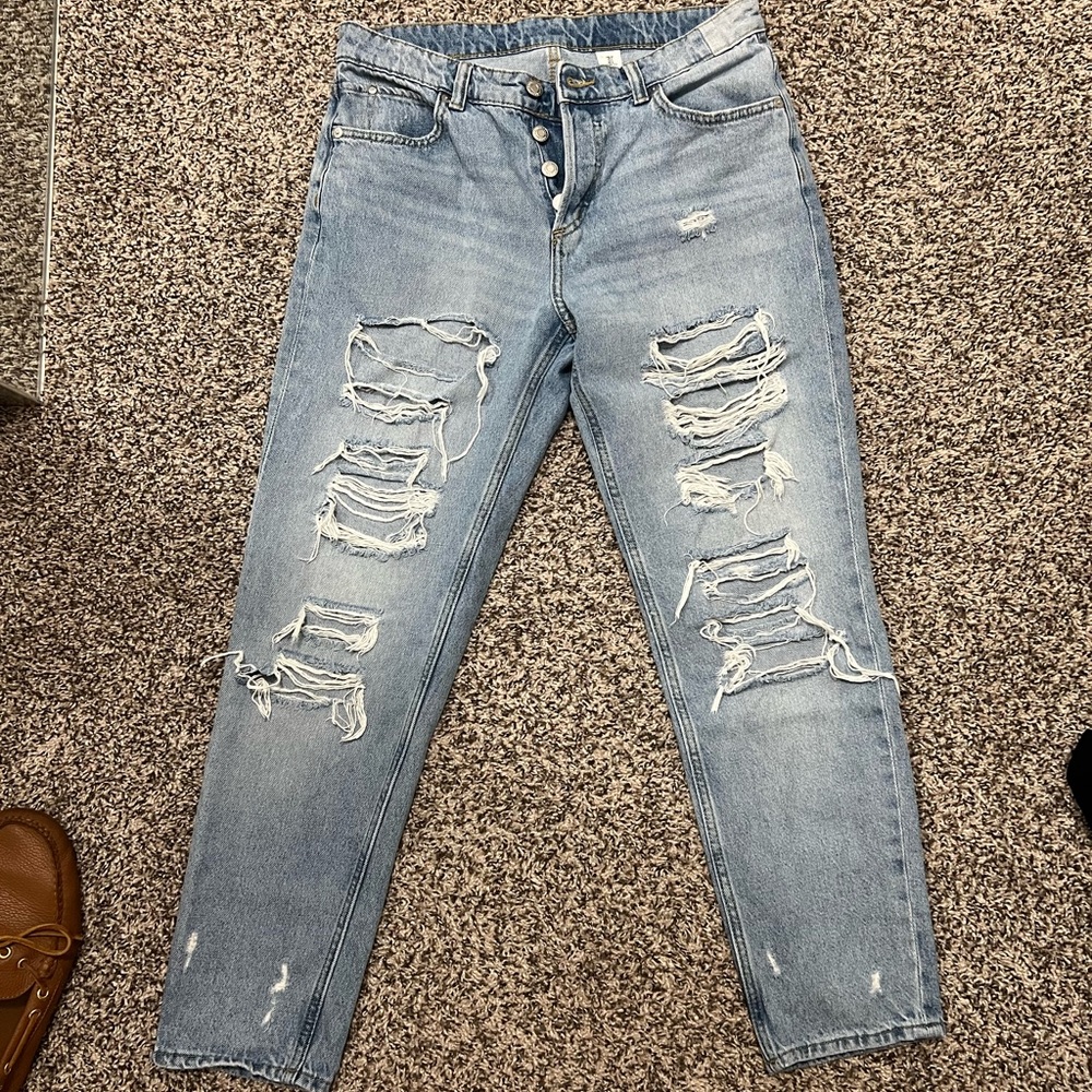 H&M distressed boyfriend low waist cropped jeans